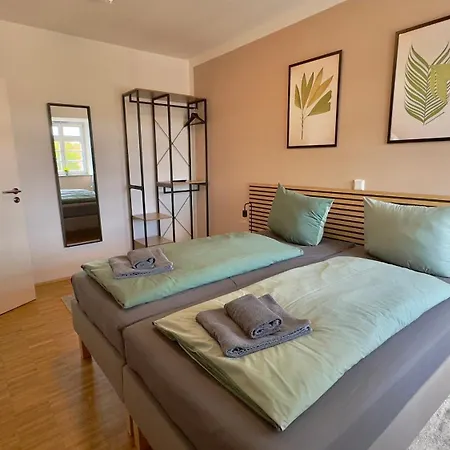 Larooms - Cs01 - 3 Zimmer, 7 Betten, 2 Baeder, 2 Parkplaetze, Balkon & Aufzug アパート