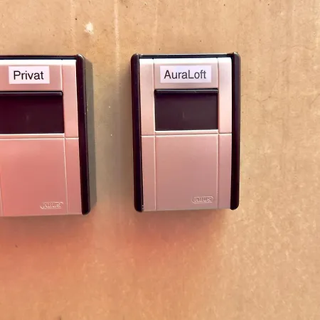 Auraloft - 3 Zimmer, 2 Baeder, 2 Parkplaetze, Balkon & Aufzug Lägenhet Merseburg