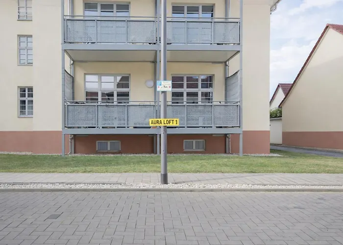 Larooms - Cs01 - 3 Zimmer, 7 Betten, 2 Baeder, 2 Parkplaetze, Balkon & Aufzug *